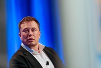 SEC says Tesla CEO Musk violated deal with his recent tweets
